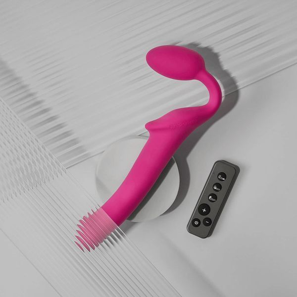 Безремінний страпон з вібрацією Strap-On-Me Vibrating Fuchsia M, діаметр 3,8 см, пульт ДК, регульований SX2571 фото