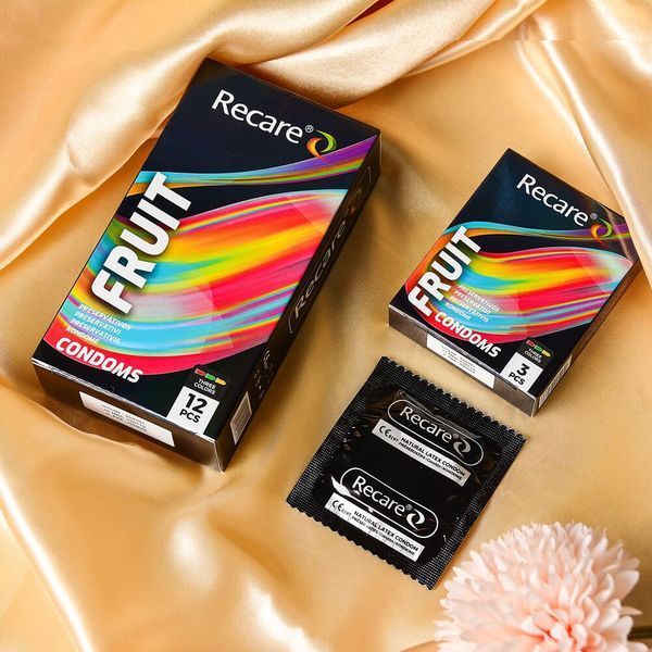 Презервативи Holographic Recare Color Fruit Flavour Condoms 12 шт, аромати: м'ята, банан, полуниця SX3339 фото